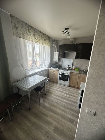 2-к. квартира, 45 м², 5/5 эт.