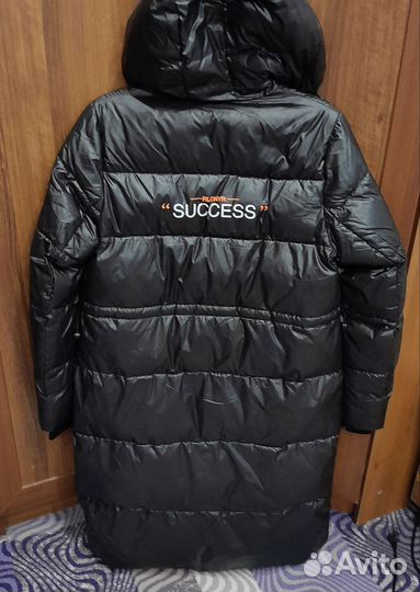 Пуховик зимний женский 46 Lonell