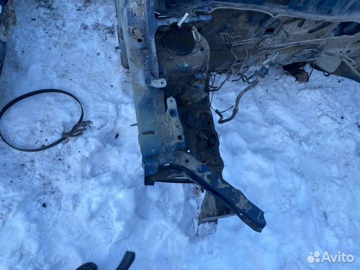 Лонжерон передний правый Nissan Tiida C11 2007-2014