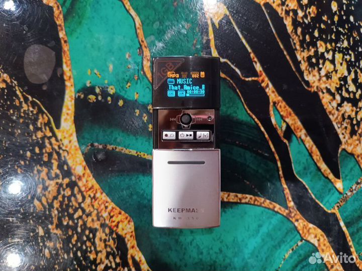 MP3-плеер Keepmass KM-350 1Gb