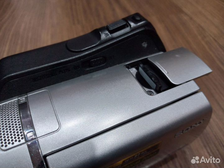 Видеокамера sony handycam dcr-sr46