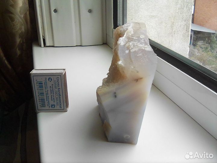 Горный хрусталь В агате