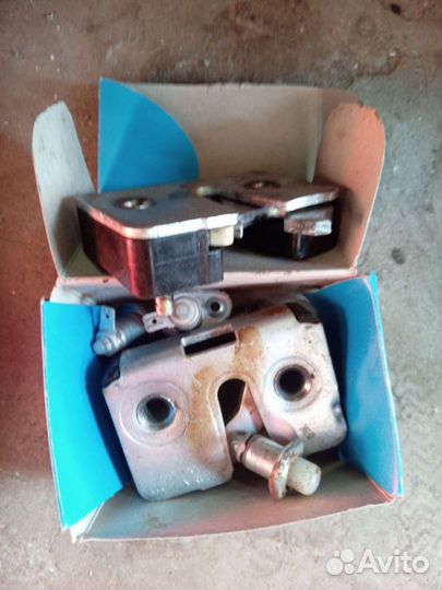 Замки на ваз 2114-15