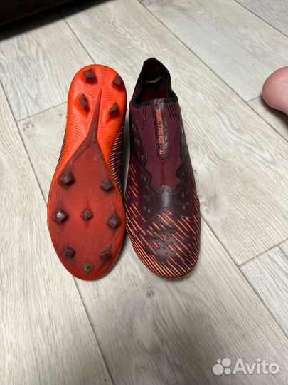 Бутсы футбольные