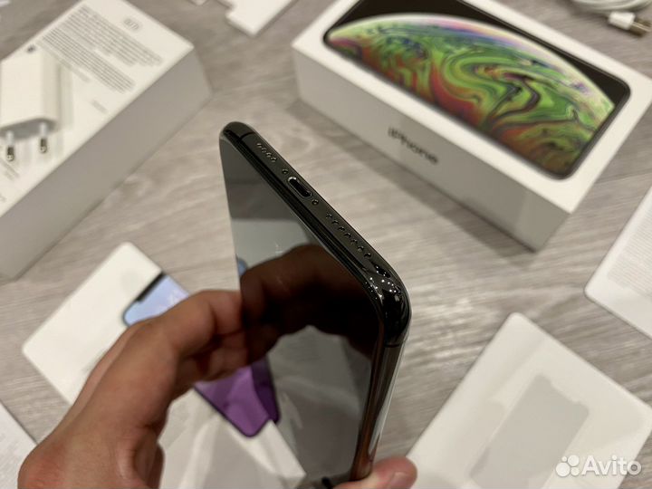 Apple iPhone Xs Max