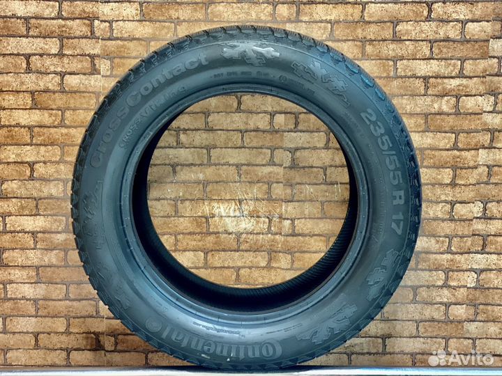 Continental ContiCrossContact Viking 235/55 R17 108Q