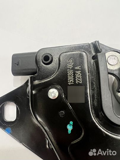 Замок капота tesla model Y model 3