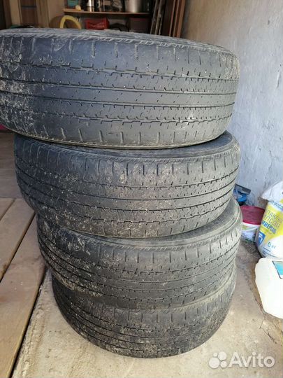 Triangle TR257 215/60 R17