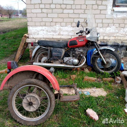 Мотоцикл иж планета 4