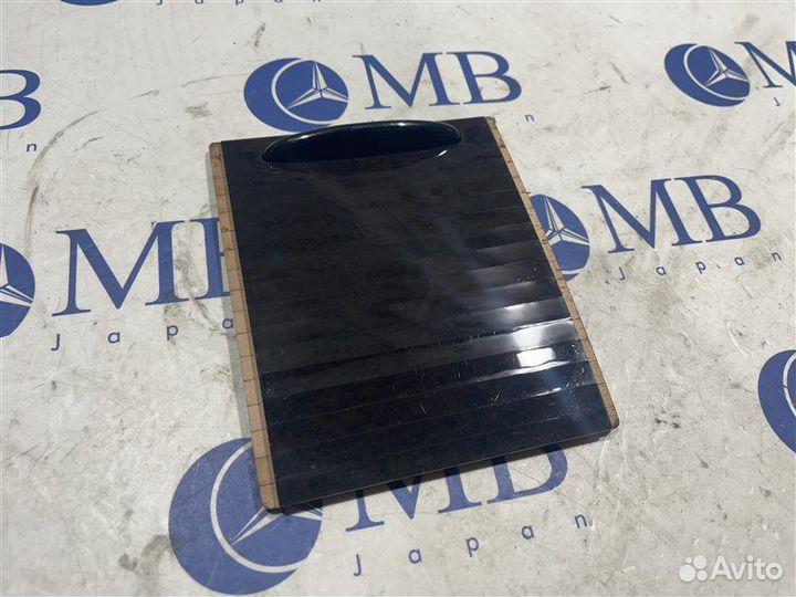 Накладка шторка задняя Mercedes-Benz Cls-Class
