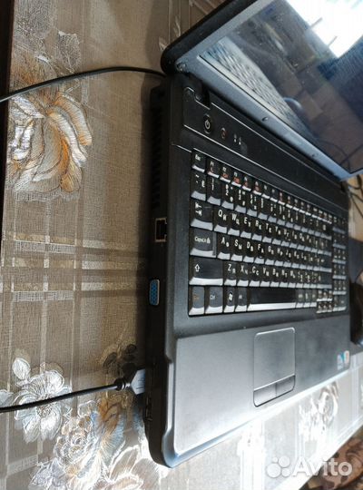 Ноутбук lenovo