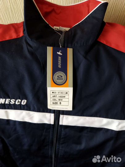 Спортивный костюм Nesco