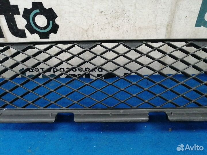 Решетка переднего бампера 6402A218 Mitsubishi ASX