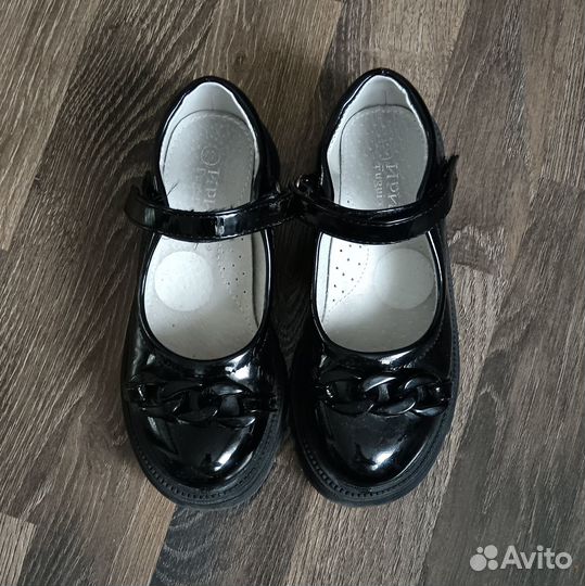 Туфли детские для девочки