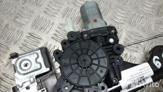 Стеклоподъемник задний правый jeep grand cherokee