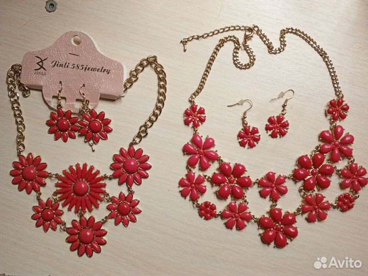 Ожерелье и серьги