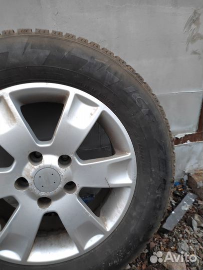 Колеса зимние 215 65 r16