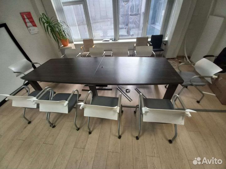 Конференц Стул Luxy Италия и Стол