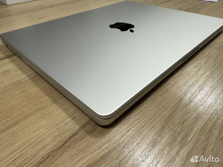 MacBook Pro 14 M3 8/512gb ReStore 2года гарантия