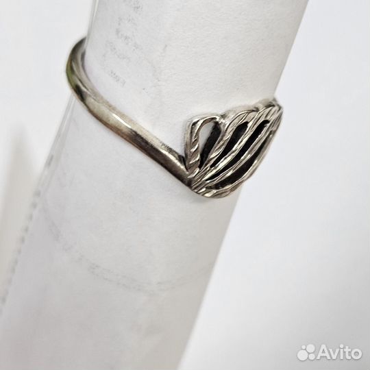 Серебряное кольцо женское