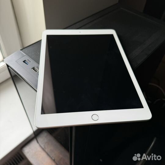 iPad 7 поколения