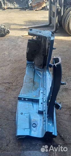 Порог правый Volkswagen Polo 4 2006