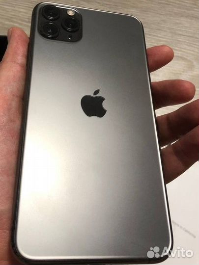 iPhone 11 Pro Max, 64 ГБ