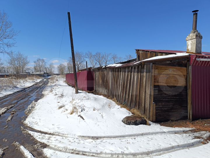 Дом 22 м² на участке 7 сот.