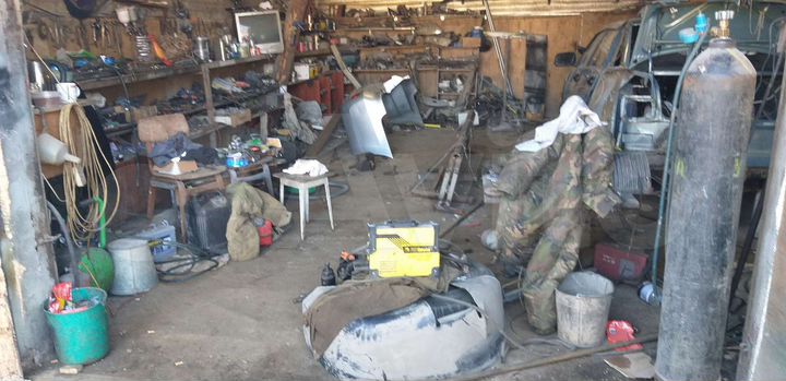 Гараж, > 30 м²