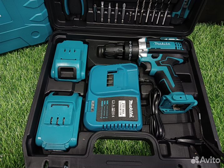 Шуруповерт с набором Makita 21v ударный новый