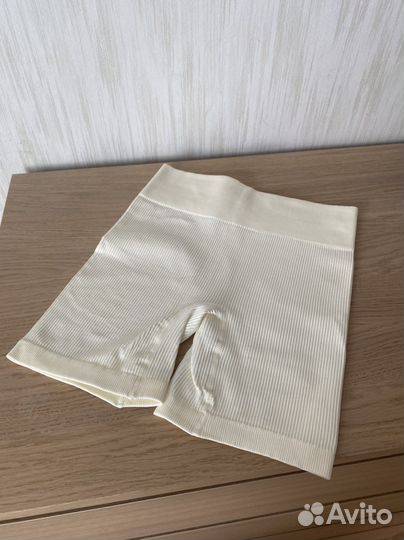 Спортивный комплект женский