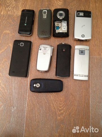 Мобильный телефоны для колекции