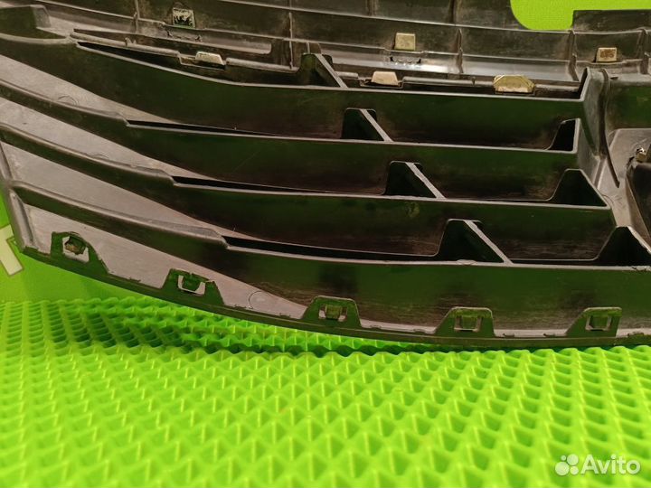 Решетка радиатора Renault Logan 1 8200752748