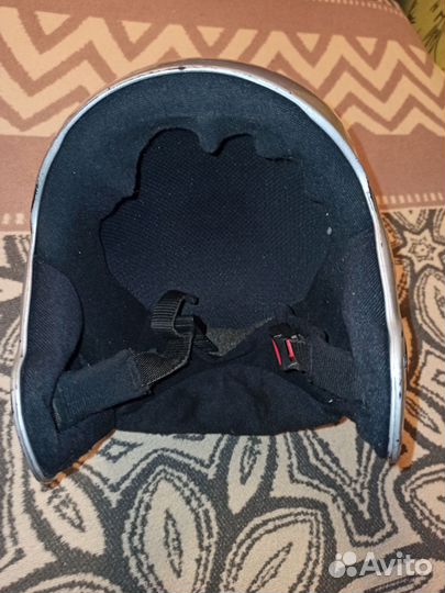 Шлем горнолыжный детский uvex