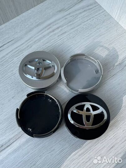 Колпачки на литые диски Toyota