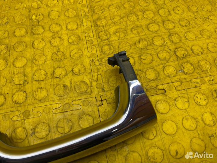 Ручка двери (наружная, внешняя) передняя левая