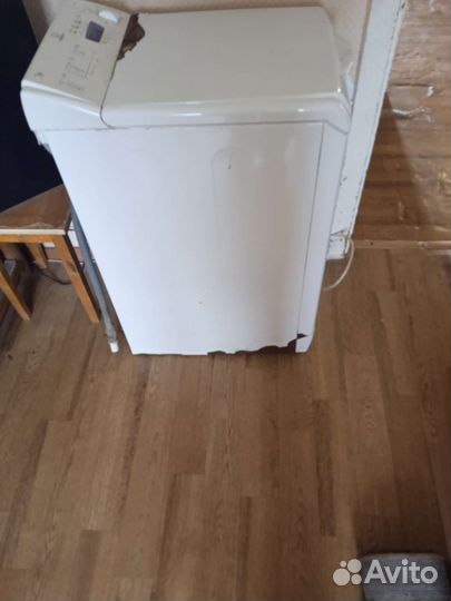 Стиральная машина с вертикальной загрузкой