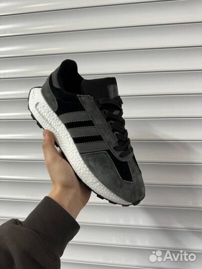 Adidas retropy e5