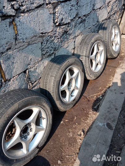 Pirelli Cinturato P1 195/65 R15 91H