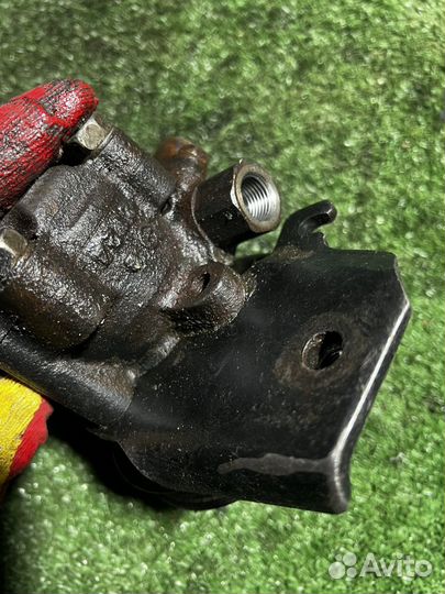 Насос гур Nissan Primera F10