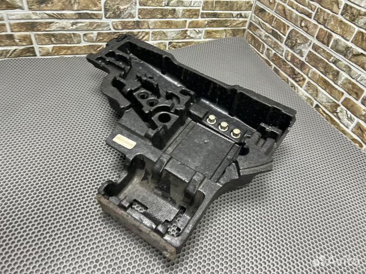 Лоток под инструменты Mercedes-Benz Glk X204 2013