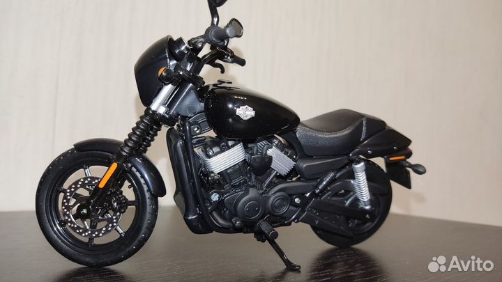 Модели мотоциклов 1/18 и 1/12