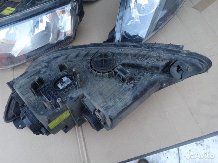 Kia Sorento с12г фара правая ксенон птф левая