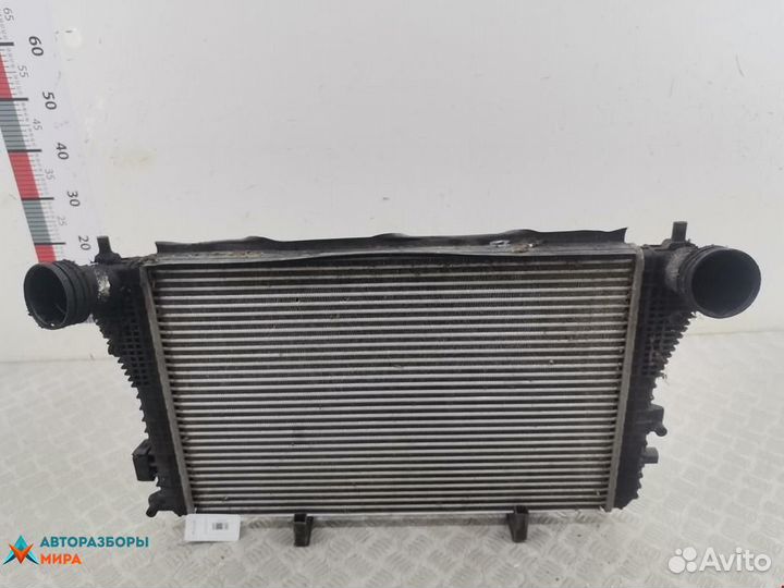 Интеркулер Volkswagen Touran 2004 1K0145803CD
