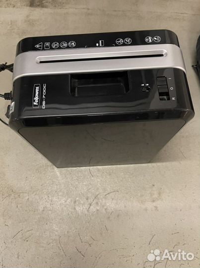 Шредер fellowes ds-700c