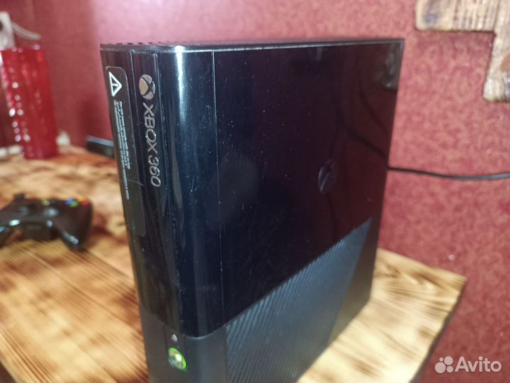 Xbox 360 E