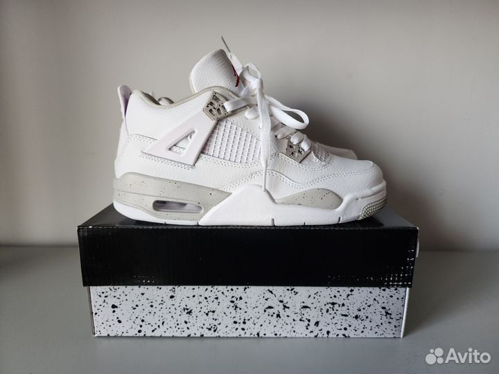 Кроссовки женские Nike Air Jordan 4 Oreo White