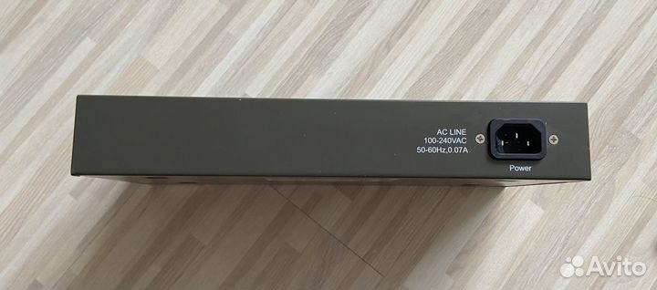 Коммутатор D-Link DES1016A