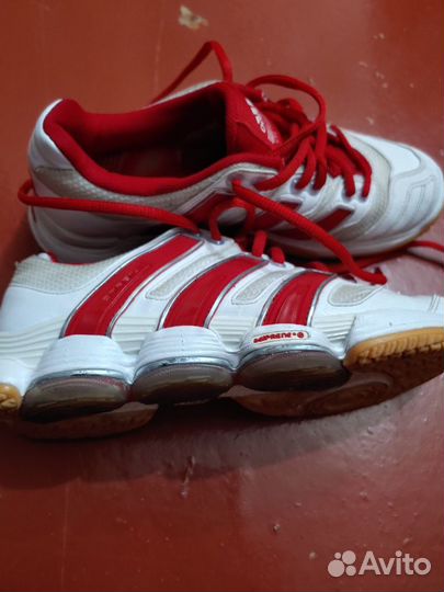 Кроссовки жен. adidas мод. 