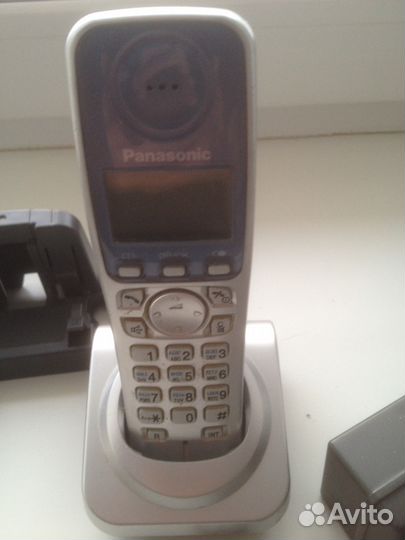 Телефон Panasonic KX-TG7225RU